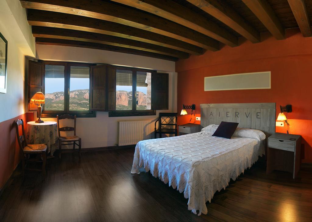 Hotel Rural Reina Berta Murillo de Gállego Exteriér fotografie