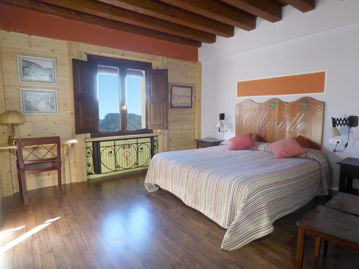 Hotel Rural Reina Berta Murillo de Gállego Exteriér fotografie